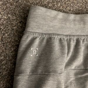 Men’s Lululemon Grey Joggers Size M